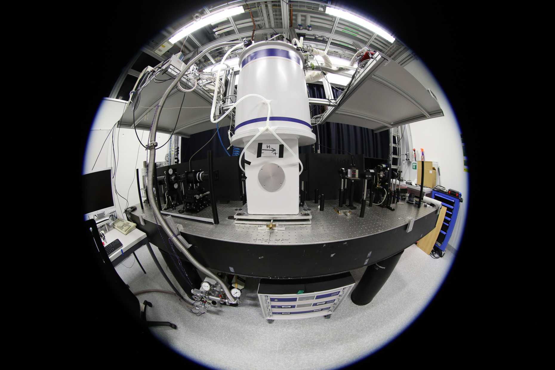 Nanosecond laser lab